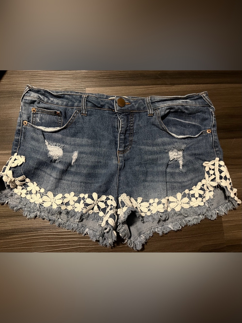 Women’s Plus size Junior 17 denim Jean shorts with lace appliqué